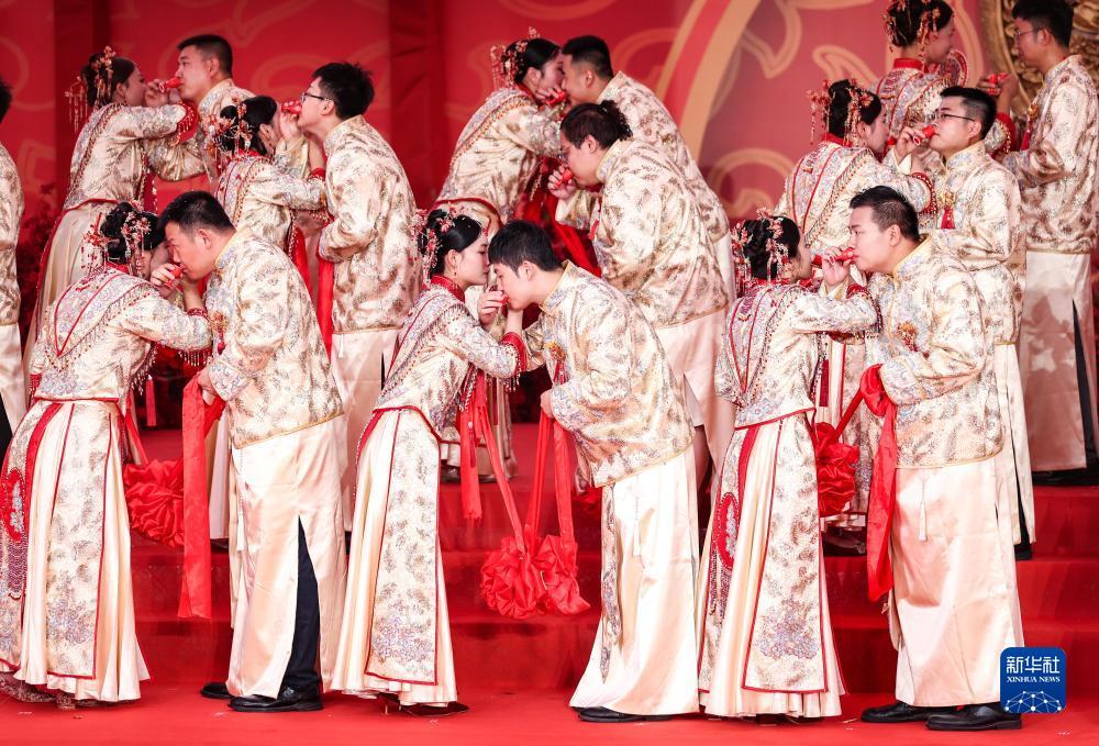 亿乐棋牌赚钱